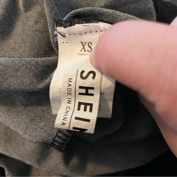 SHEIN Respect Give It To Get It Graphic Tee Black Tie Dye XS - Picture 3 of 4